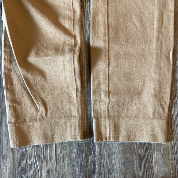 J crew Minnie khaki stretch Capri - Picture 4 of 7